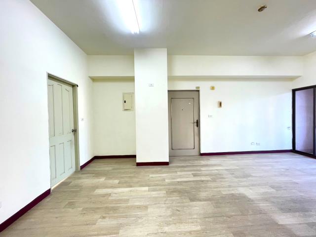 高雄岡山大樓-11