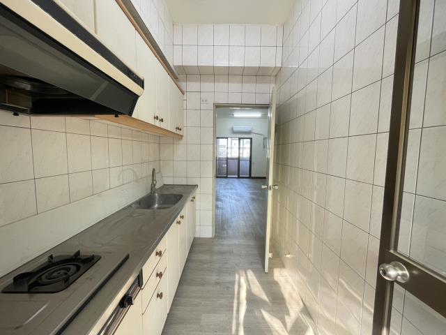 高雄岡山大樓-6