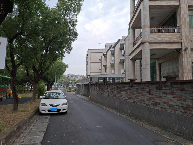 楠梓透天-9