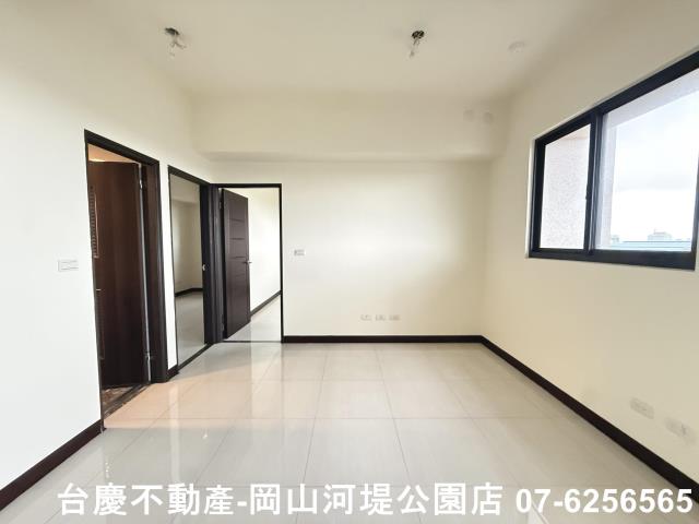 高雄橋頭華廈-2