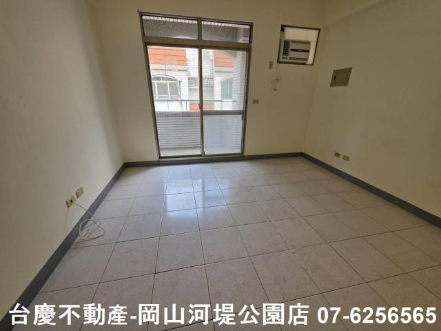 高雄楠梓透天-8