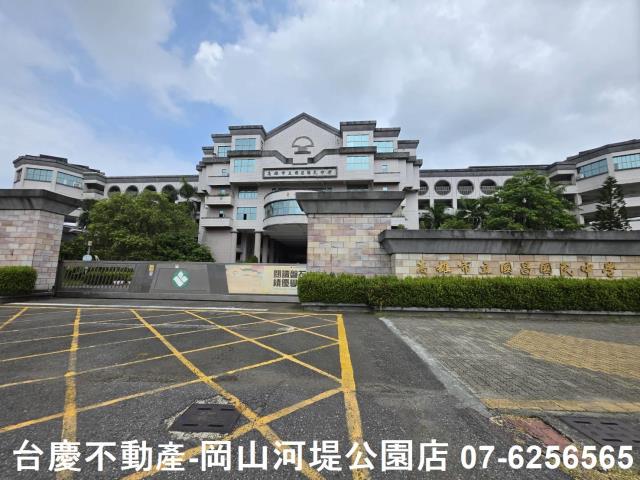 高雄楠梓透天-12