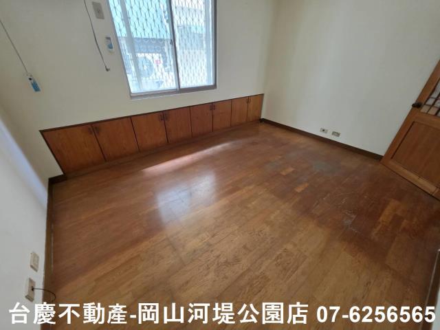 高雄楠梓透天-7