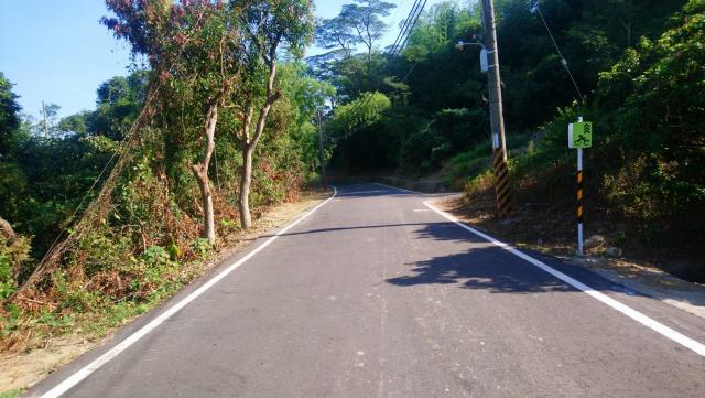 高雄旗山山坡地-6